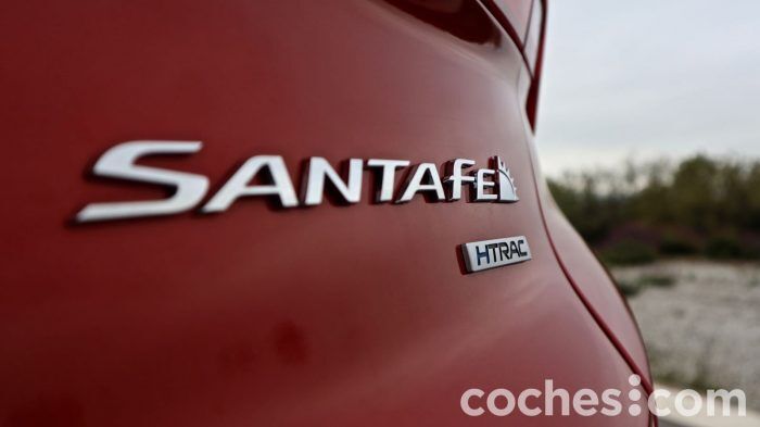 Hyundai Santa Fe Prueba Detalle 4 700x393