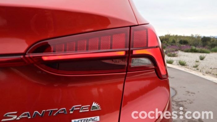 Hyundai Santa Fe Prueba Detalle 6 700x393
