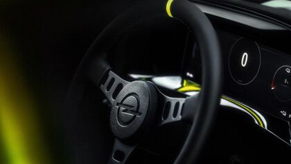 Electrificación completa, un SUV deportivo y a por el mercado chino, así se presenta el futuro de Opel