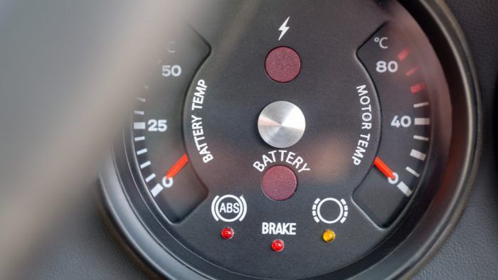 Porsche 911 973 Everrati Restomod Electrico 700x394