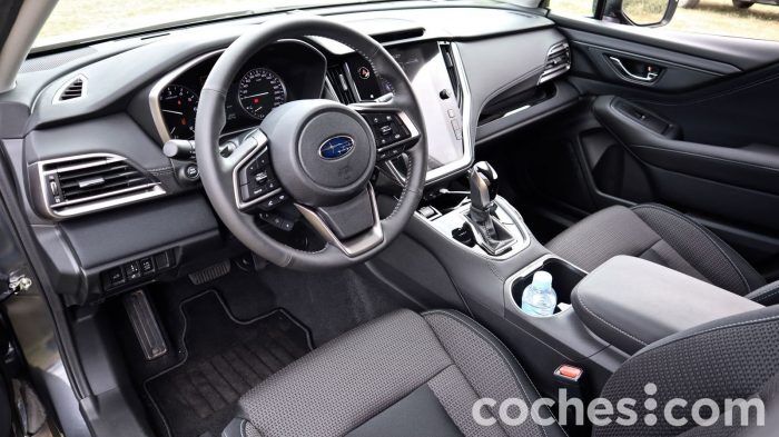 Subaru Outback Trek Prueba Interior 10 700x393