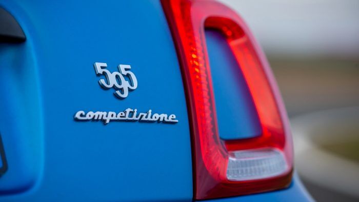 Abarth 595 Competizione 1 700x394