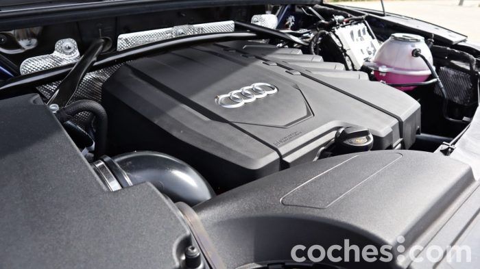 Audi Q5 Sportback 45 TFSI Prueba Motor 3 700x393