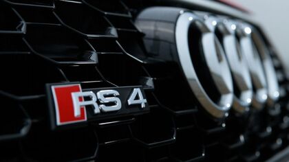 El próximo Audi A4 contará con variantes RS híbridas y eléctricas