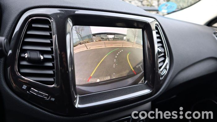 Jeep Compass 4xe Prueba Interior 25 700x393