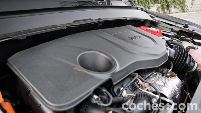Jeep Compass 4xe Prueba Motor 2 700x393
