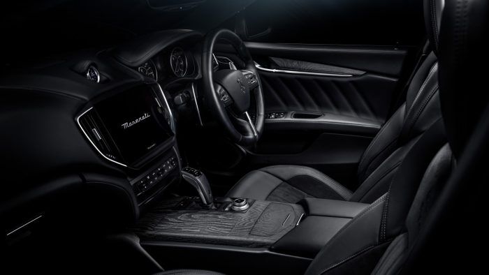 Maserati Ghibli Fragment Special Edition 10 700x394