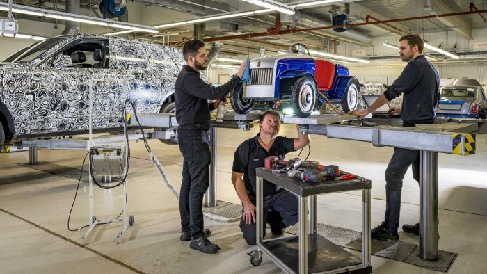 Rolls Royce SRH 2 700x394