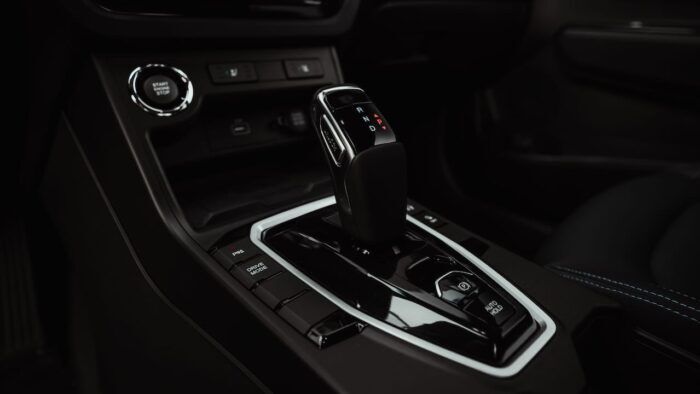 SsangYong Korando E Motion Interior 11 700x394