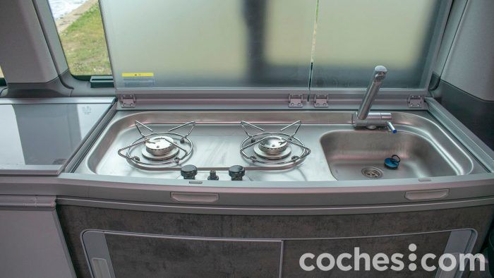 Volkswagen California Prueba Interior 10 700x394