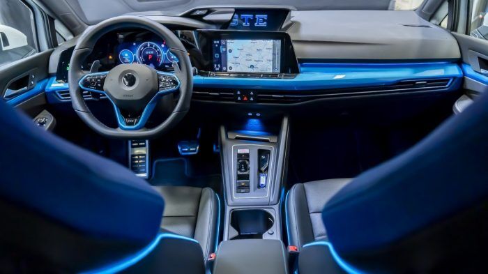 Volkswagen Golf GTE Worthersee Concept 2021 3 700x393