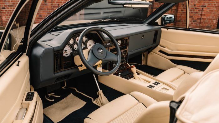 Aston Martin V8 Volante Zagato 4 700x394