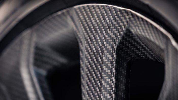 Bentley Llantas Carbono 1 700x394