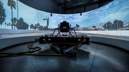 Dynisma DMG-1, “el simulador de conducción más avanzado del mundo”