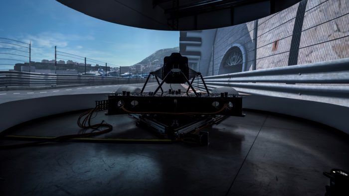 Dynisma DMG 1 Simulador De Conduccion 3 700x394