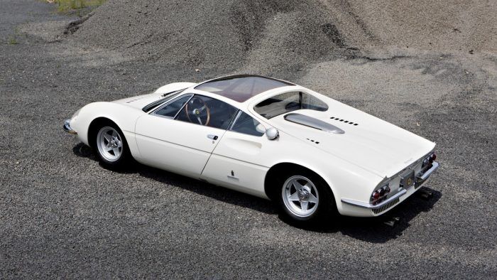 Ferrari 365 P Berlinetta Speciale 1966 10 700x394