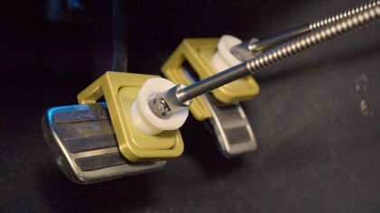 Así conducen los robots de Ford en condiciones extremas