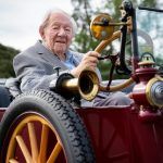 Ford Mustang Mach E Vs Ford Model T 4 150x150