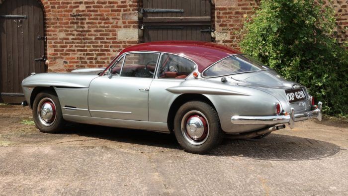 Jensen 541R Coupe 1959 3 700x394