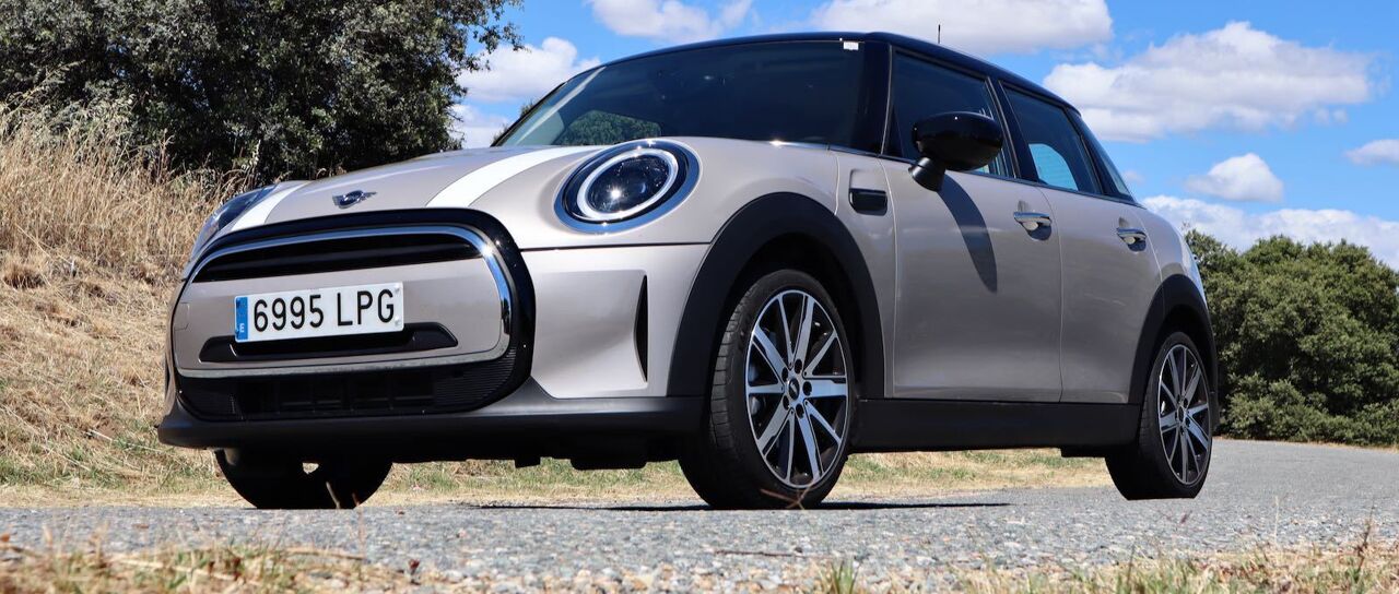 Todas las noticias de coches en un solo portal: Pruebas, fotos, vídeos, informes...