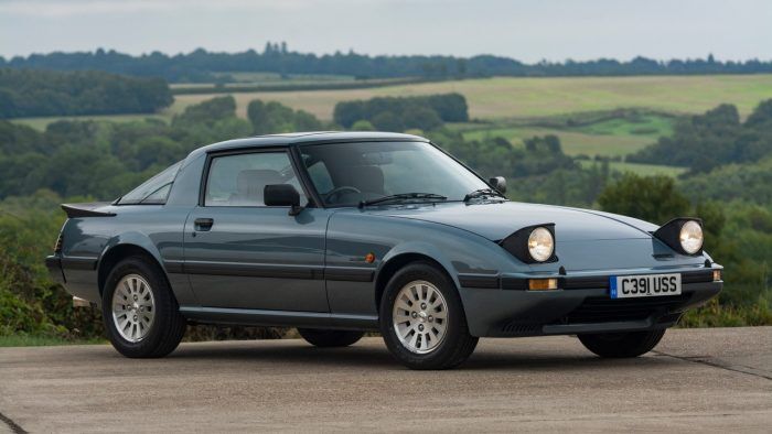 Mazda RX 7 1978 700x394