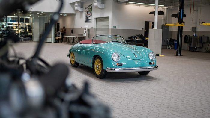 Porsche 356 Speedster 1955 Restaurado 2 700x394