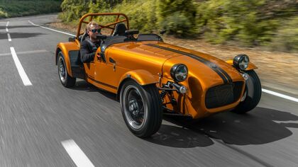 Caterham Seven 170, el más ligero de toda su existencia