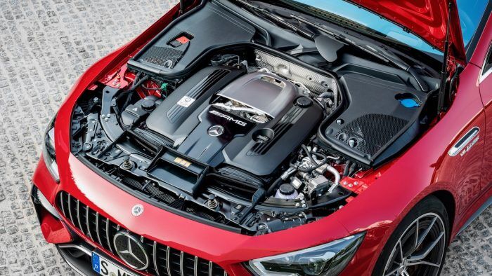 Mercedes AMG GT 63 S E Performance 14 700x394