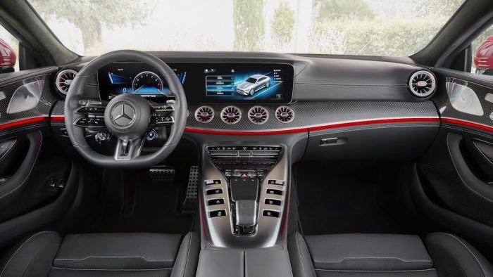 Mercedes AMG GT 63 S E Performance 7 700x394