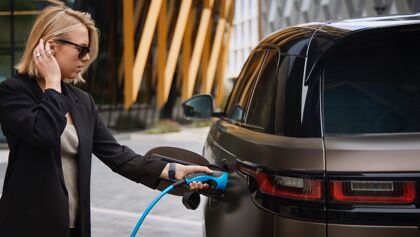 El primer Range Rover eléctrico saldrá en 2025 con muchas novedades