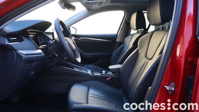Skoda Octavia Combi IV Prueba Interior 1 700x393