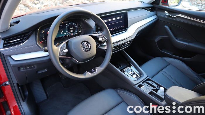 Skoda Octavia Combi IV Prueba Interior 2 700x393