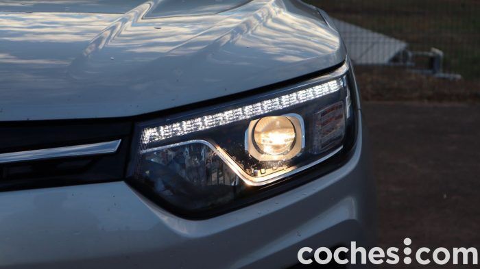 SsangYong Tivoli Grand Prueba Detalle 3 700x393