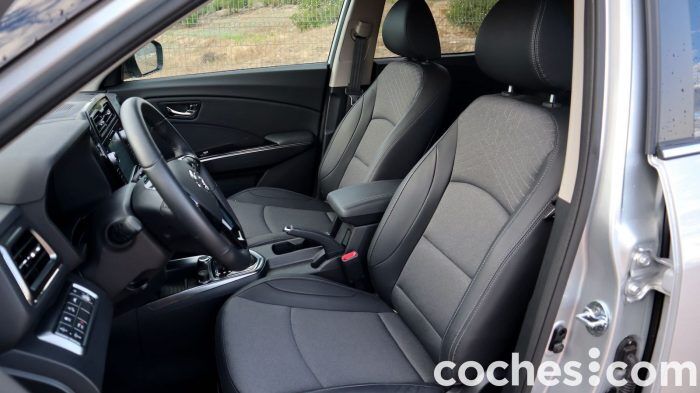 SsangYong Tivoli Grand Prueba Interior 2 700x393