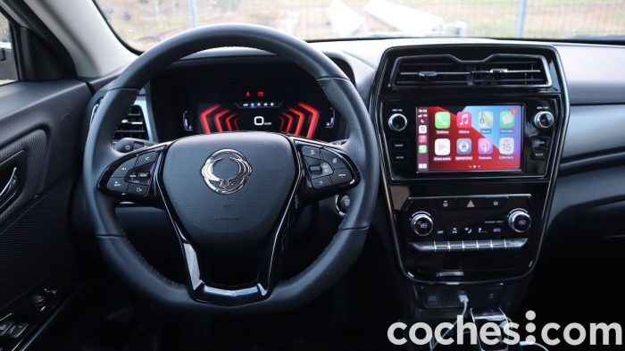 SsangYong Tivoli Grand Prueba Interior 26 700x393