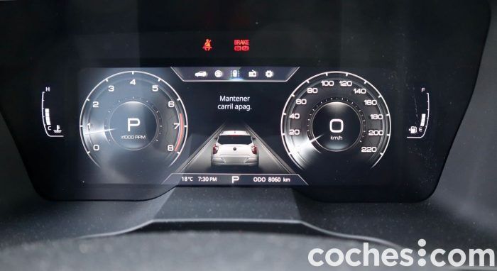 SsangYong Tivoli Grand Prueba Interior 9 700x382