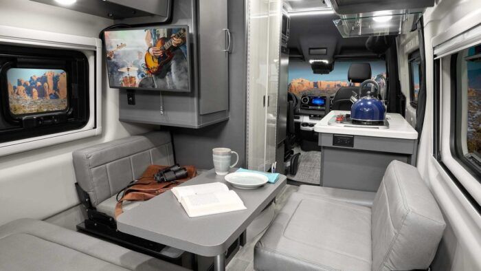 Mercedes Benz Sprinter Thor Motorcoach Sanctuary RV 6 700x394