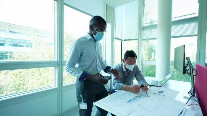 Renault Aparcar Un Pedal 6 700x394