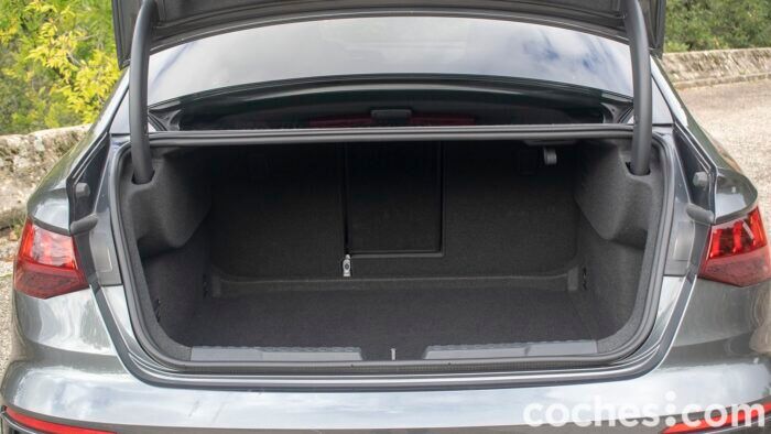 Audi A3 Sedan Prueba 32 700x394