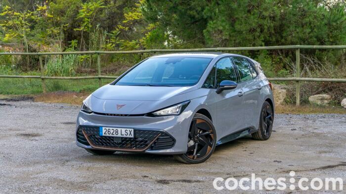 Cupra Born Prueba Contacto 05 700x394