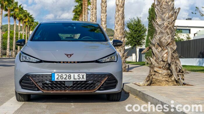 Cupra Born Prueba Contacto 08 700x394