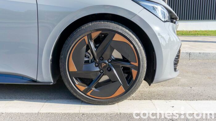 Cupra Born Prueba Contacto 22 700x394