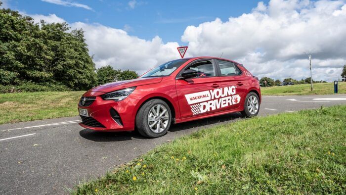 Conductores Jovenes Malos Habitos 2 700x394