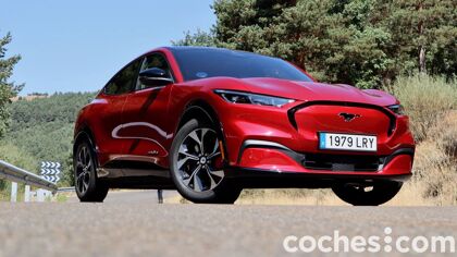 Ford Mustang Mach-E: prueba a fondo con el futuro y presente del mito