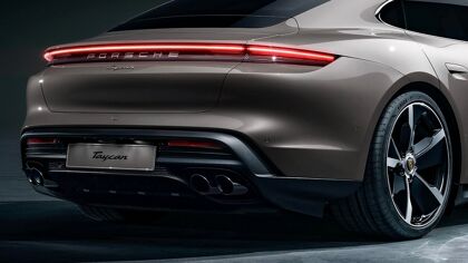 Los Porsche eléctricos del futuro vendrán con escapes que emularán a sus mecánicas de gasolina