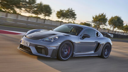 Porsche 718 Cayman GT4 RS: rizando el rizo