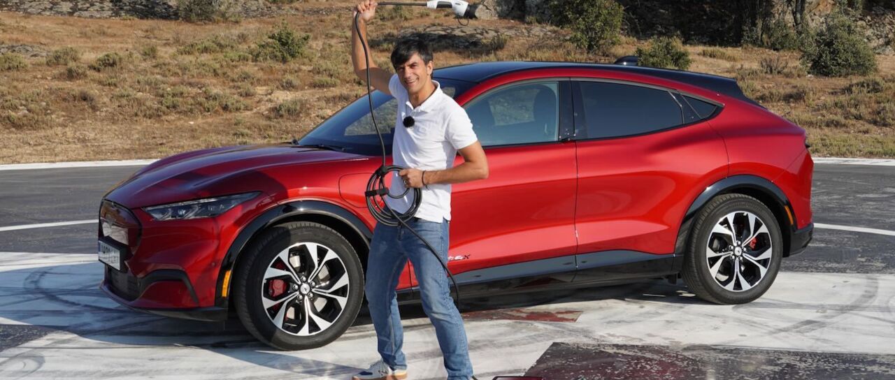 Todas las noticias de coches en un solo portal: Pruebas, fotos, vídeos, informes...