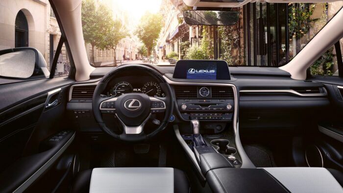 Lexus RX 450h Style 2022 3 700x394