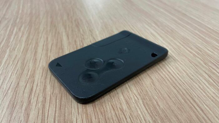 Renault Tarjeta Coche 2 700x394