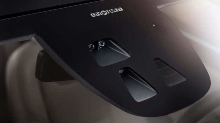 Sistemas ADAS 1 700x394